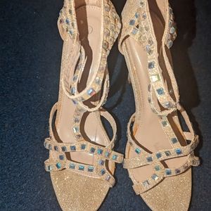Women's size 8.5 heels
